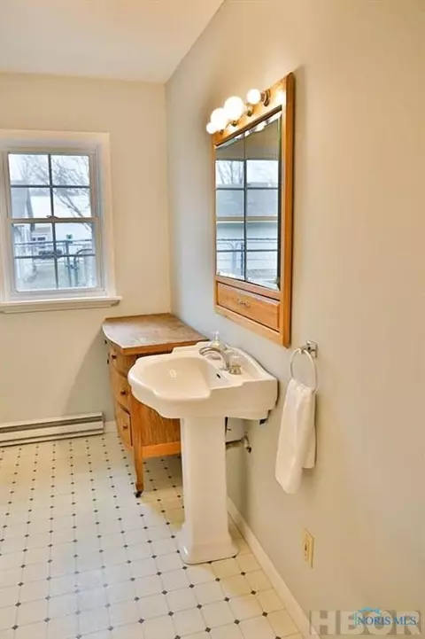 280 South St, Mccomb, OH 45858 photo 4