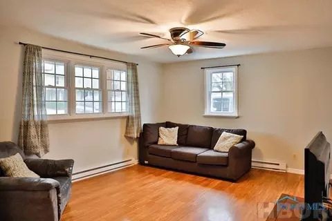 280 South St, Mccomb, OH 45858 photo 3
