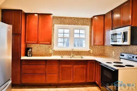 280 South St, Mccomb, OH 45858 photo 9