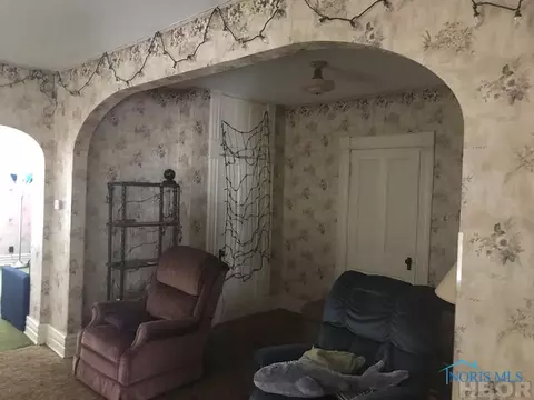 111 Ballard St, Ada, OH 45810 photo 8