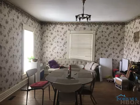 111 Ballard St, Ada, OH 45810 photo 6