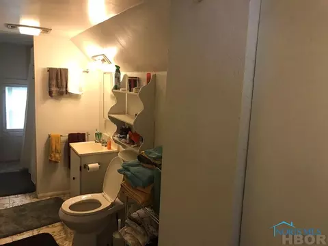 111 Ballard St, Ada, OH 45810 photo 14