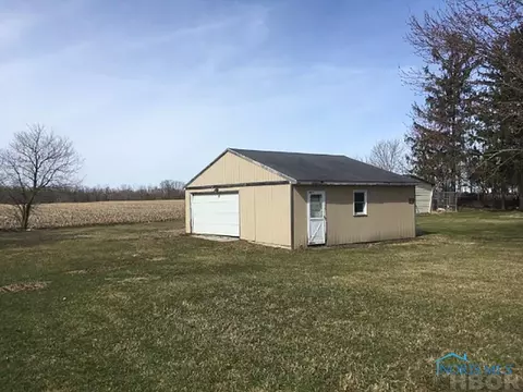 311 Goodbread, Nevada, OH 44849 photo 2