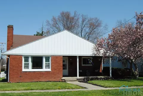 120 Eagle St, Findlay, OH 45840 photo 1