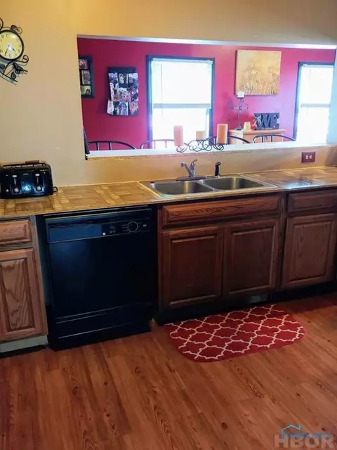 31 Main, West Leipsic, OH 45856 photo 27