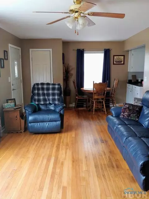 207 Perrin, Mccomb, OH 45858 photo 23
