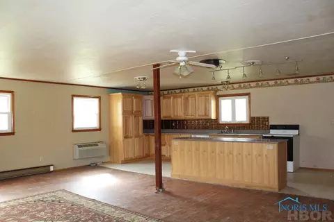 20258 Main St, Upper Sandusky, OH 43351 photo 3