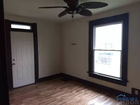 240 Pine Ave, Findlay, OH 45840 photo 3