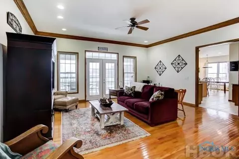 7620 Eagle Dr, Findlay, OH 45840 photo 4
