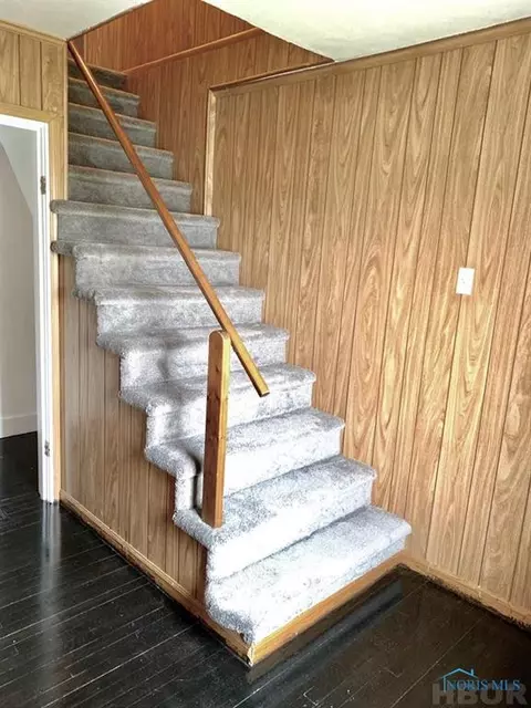 104 Ash St, Continental, OH 45831 photo 3