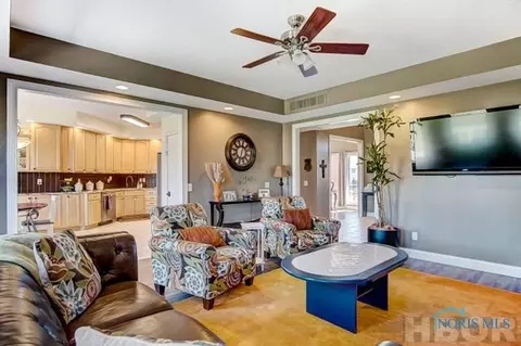 772 Timberview Dr, Findlay, OH 45840 photo 8