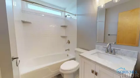918 Evergreen Cir, Willard, OH 44890 photo 33