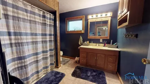 629 Maplewood, Willard, OH 44890 photo 8