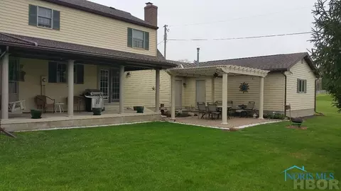 710 Eighth St, Upper Sandusky, OH 43351 photo 4