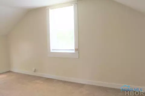 526 Bigelow St, Upper Sandusky, OH 43351 photo 9