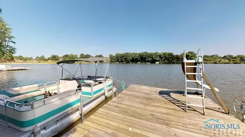 728 Beach Dr, Willard, OH 44890 photo 12