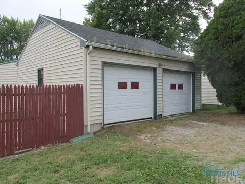 132 Ely, Findlay, OH 45840 photo 2