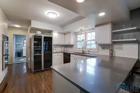 532 Sutton Pl, Findlay, OH 45840 photo 12
