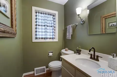 532 Sutton Pl, Findlay, OH 45840 photo 25