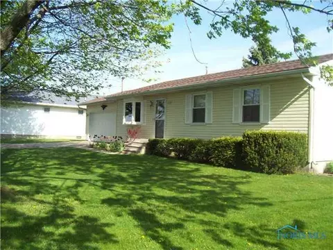 112 Fairview, Lyons, OH 43533 photo 12