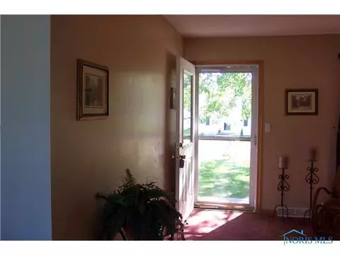 112 Fairview, Lyons, OH 43533 photo 3