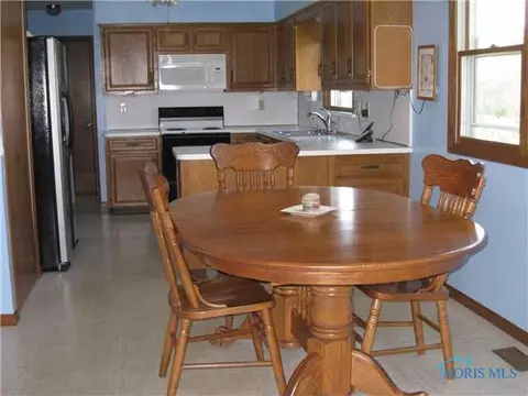 24-320 Co Rd V, Archbold, OH 43502 photo 6