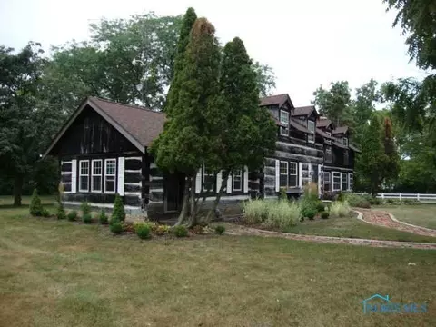 304 S Wilhelm, Holgate, OH 43527 photo 4