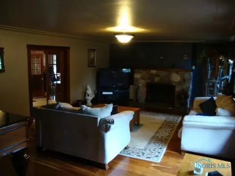 304 S Wilhelm, Holgate, OH 43527 photo 7