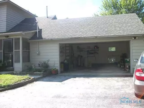 155 S Maple, Wayne, OH 43466 photo 3