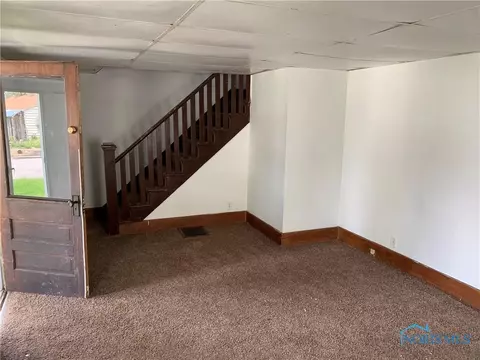 860 E Mulberry, Bryan, OH 43506 photo 2