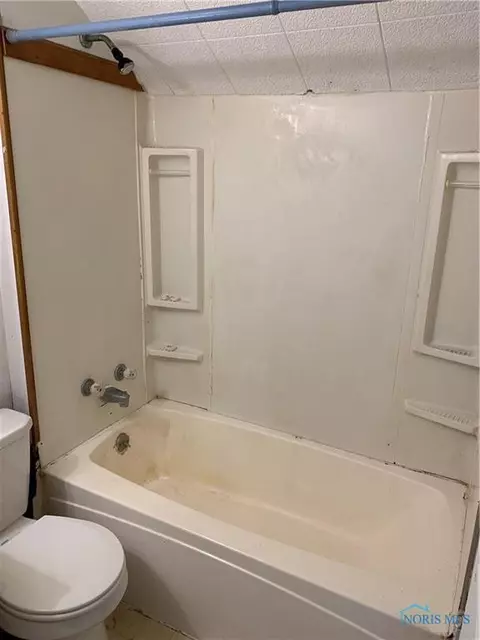 860 E Mulberry, Bryan, OH 43506 photo 5