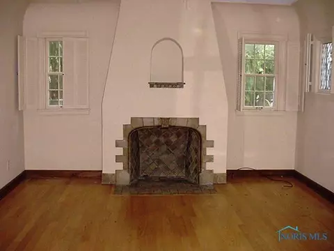 2147 Perth, Toledo, OH 43607 photo 3