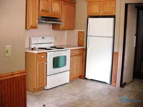 2147 Perth, Toledo, OH 43607 photo 4