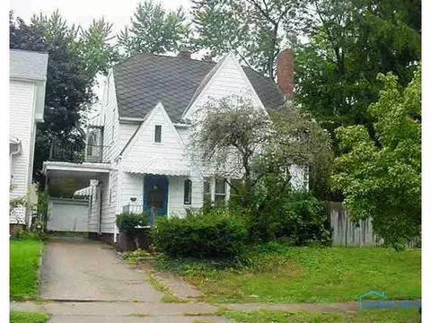 2147 Perth, Toledo, OH 43607 photo 1