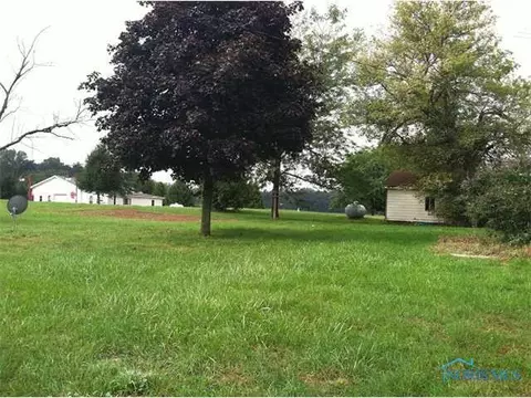 13735 Co Rd 12, Lyons, OH 43533 photo 2