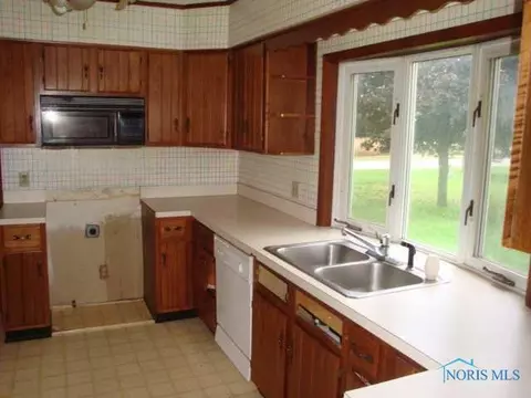 13735 Co Rd 12, Lyons, OH 43533 photo 14