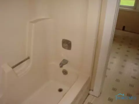 13735 Co Rd 12, Lyons, OH 43533 photo 17