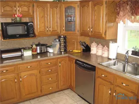 1151 Emerald, Paulding, OH 45879 photo 5