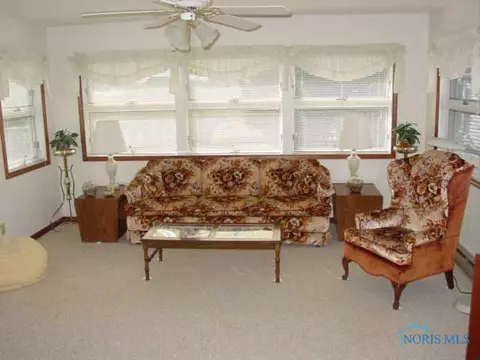 411 Cardinal Dr, Bryan, OH 43506 photo 4