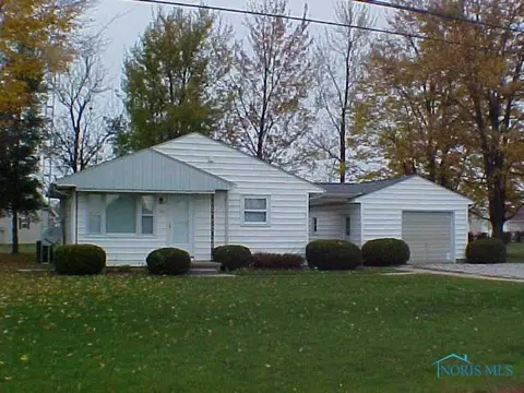 1901 E Wilson, Bryan, OH 43506 photo 1