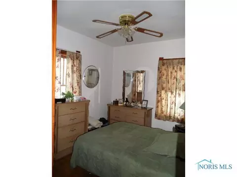 1403 Upton Ave, Toledo, OH 43607 photo 8