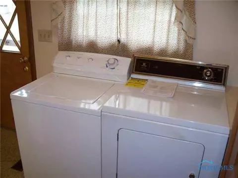 893 E Graceway, Napoleon, OH 43545 photo 19