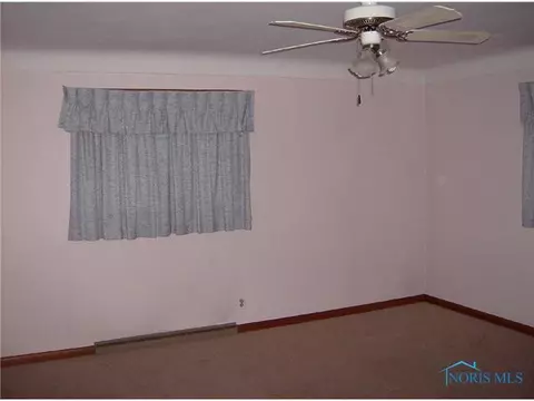 320 E North, Deshler, OH 43516 photo 7