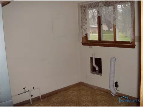 320 E North, Deshler, OH 43516 photo 10