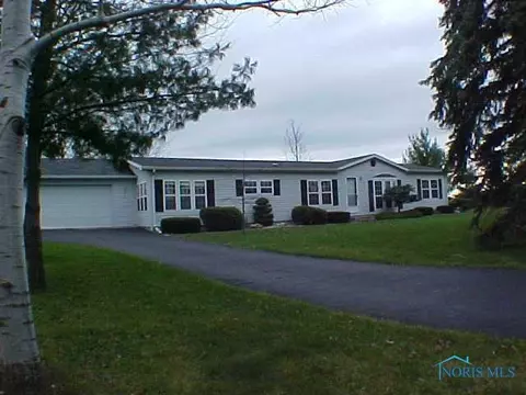 4307 Farmer Mark, Bryan, OH 43506 photo 1