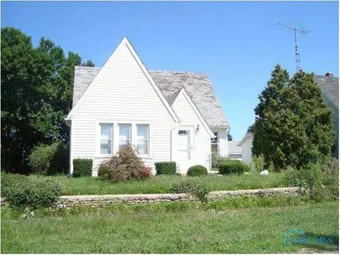 228 Kennedy, Lyons, OH 43533 photo 1