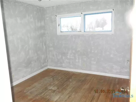 6562 Emch, Walbridge, OH 43465 photo 5