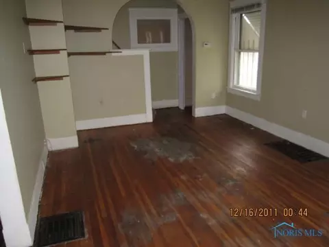 818 Evesham, Toledo, OH 43607 photo 4