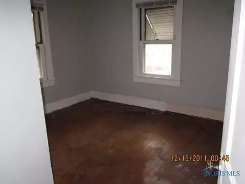 818 Evesham, Toledo, OH 43607 photo 10