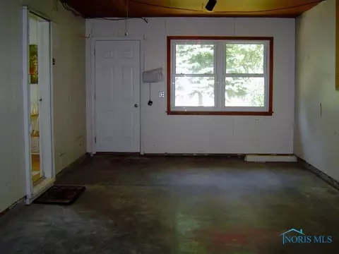 818 Maple, Waterville, OH 43566 photo 12